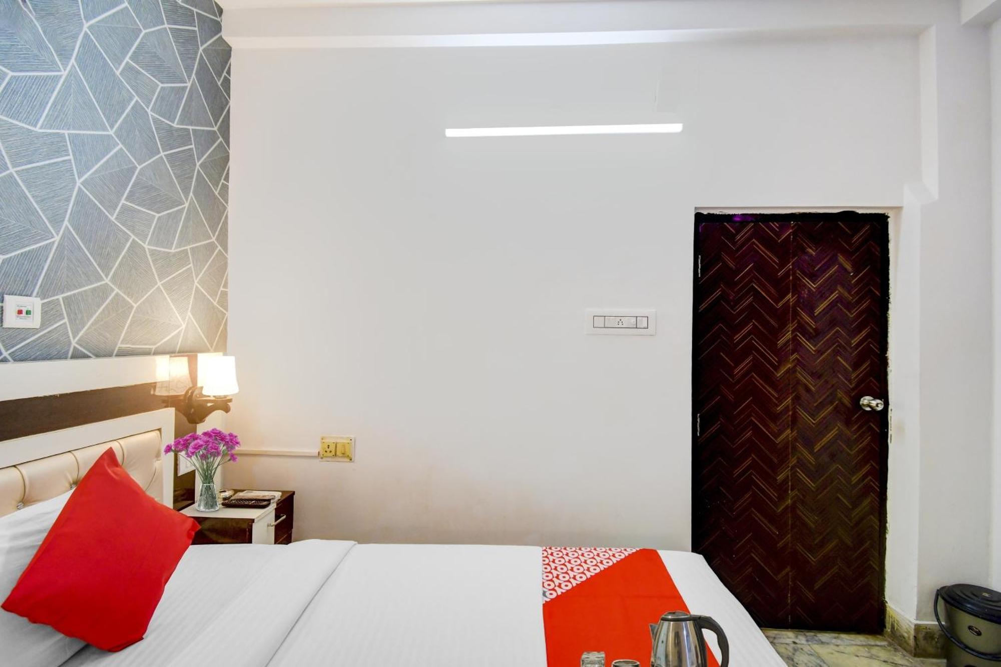 Hotel O The Nest Inn Near Acropolis Mall Jādabpur Eksteriør billede
